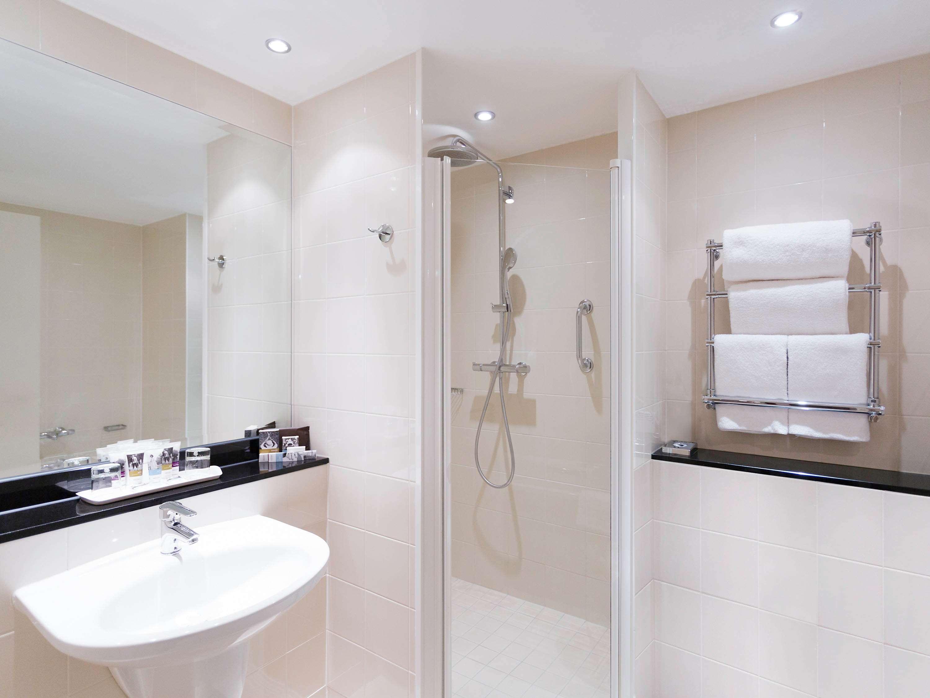 Mercure St Paul's & 4* Sheffield