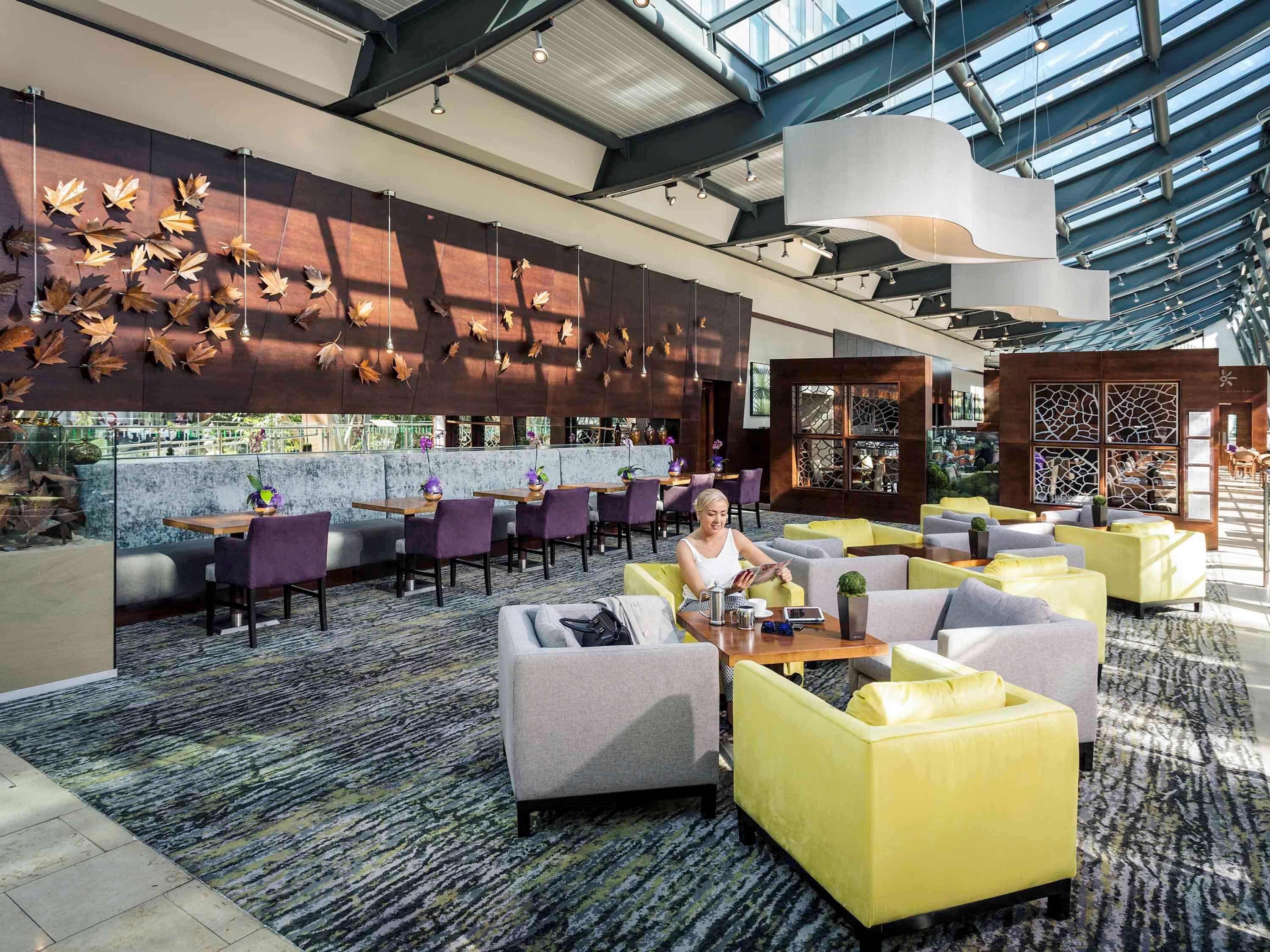 Mercure St Paul's & Hotel