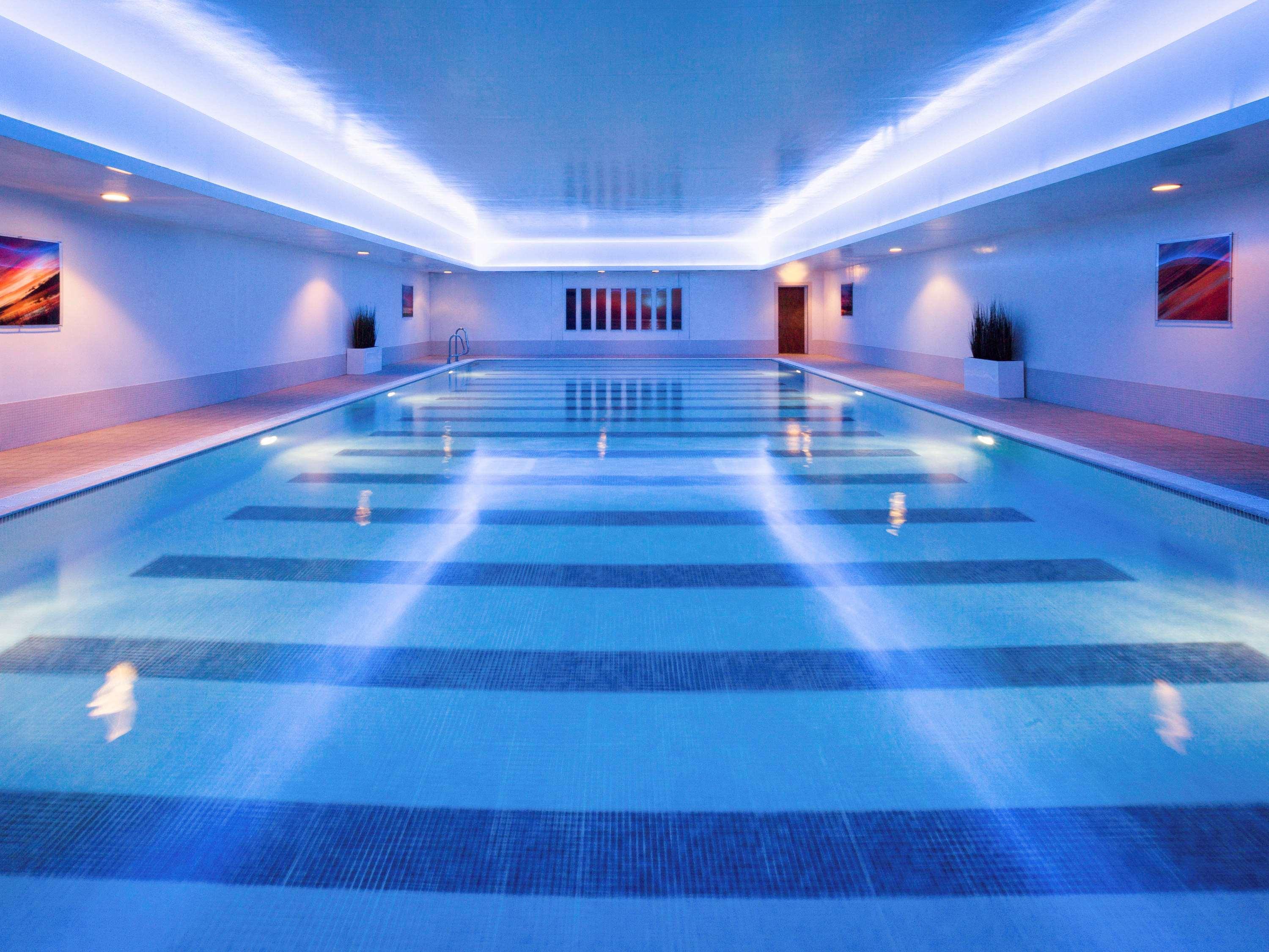 Hotel Mercure St Paul's & 4*