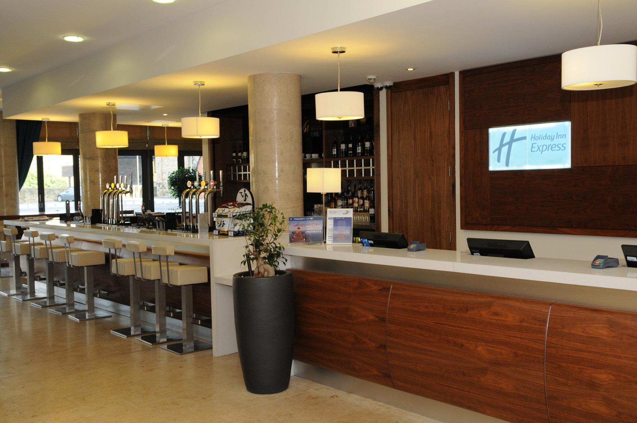 Hotel Express Centre, An Ihg