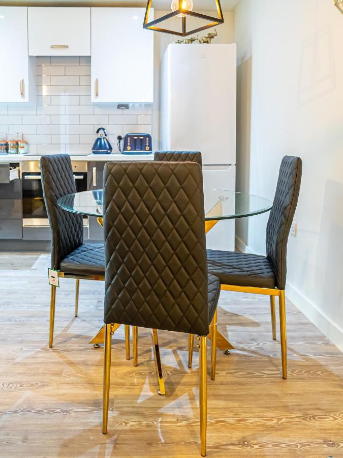 Kelham Apartments: Serviced With Free Parking Apartment Sheffield