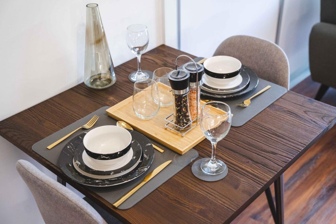 Apartment Modern - Centre - Free Wi-fi - New *