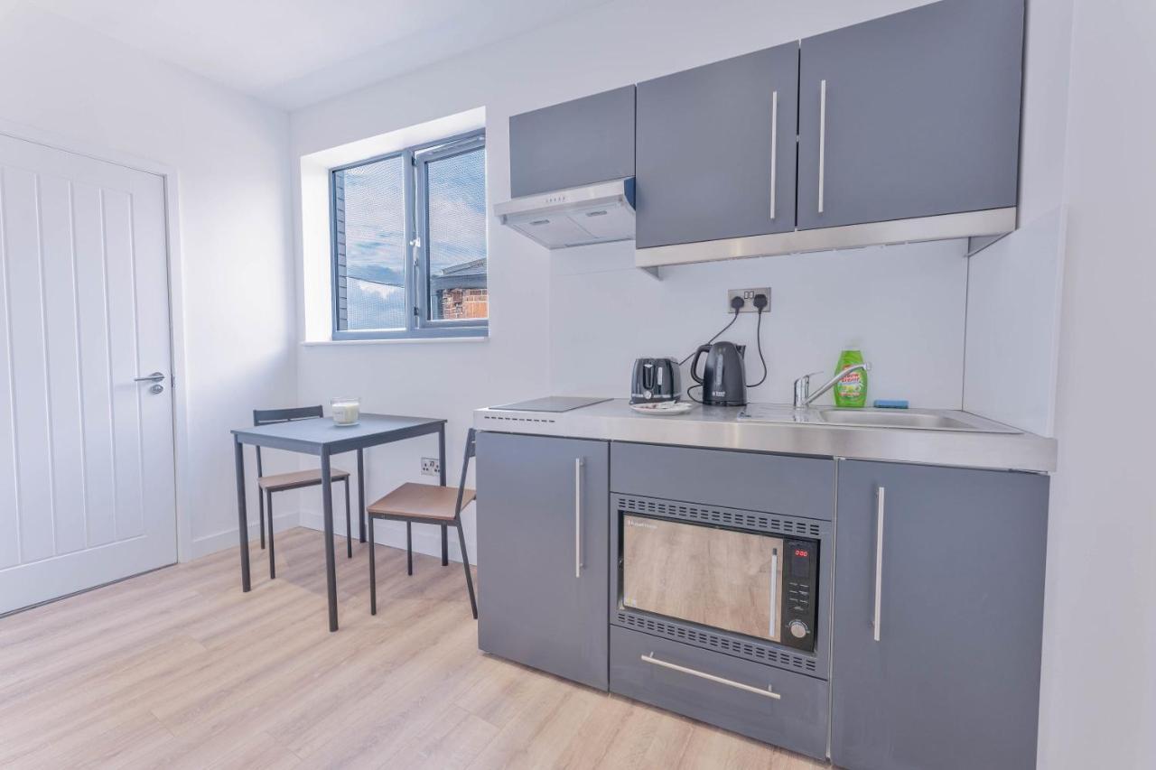 Lovely Studio In Central Apartment *