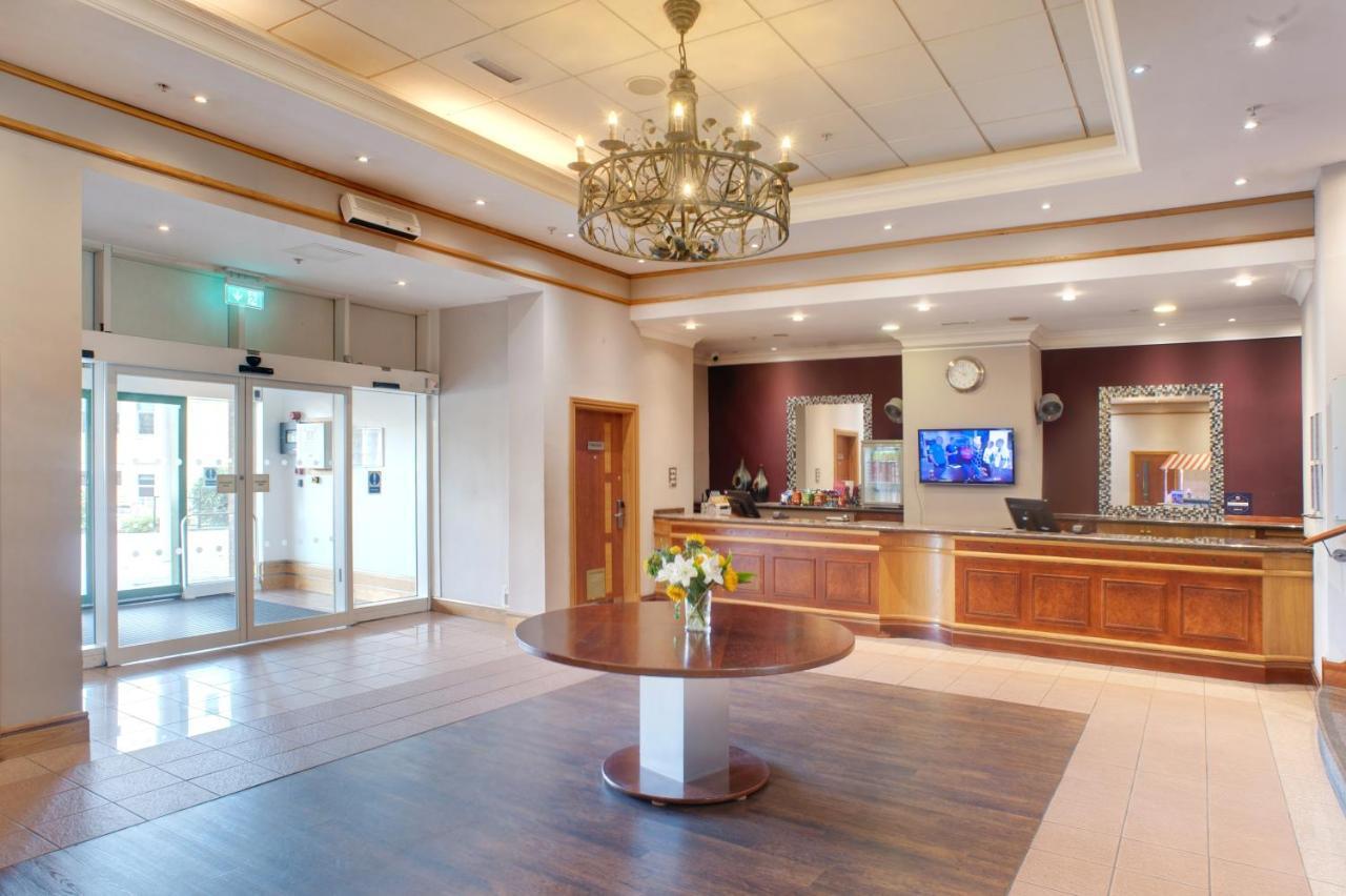 Western The Quays 4*