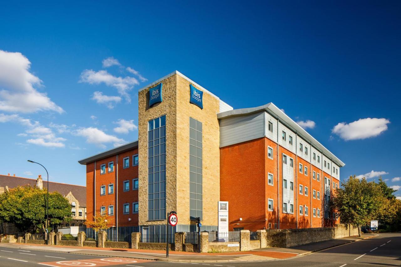 Ibis Budget Arena Hotel 2*