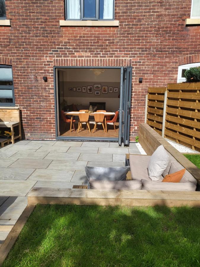 Holiday home Luxury 4 Bed Family Property In Popular Location Sheffield