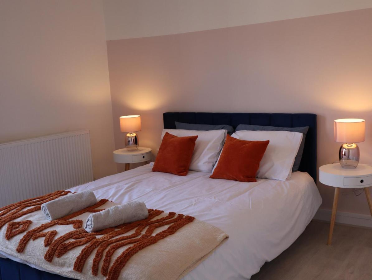 3-bedroom House With Free Street Parking Holiday home Sheffield