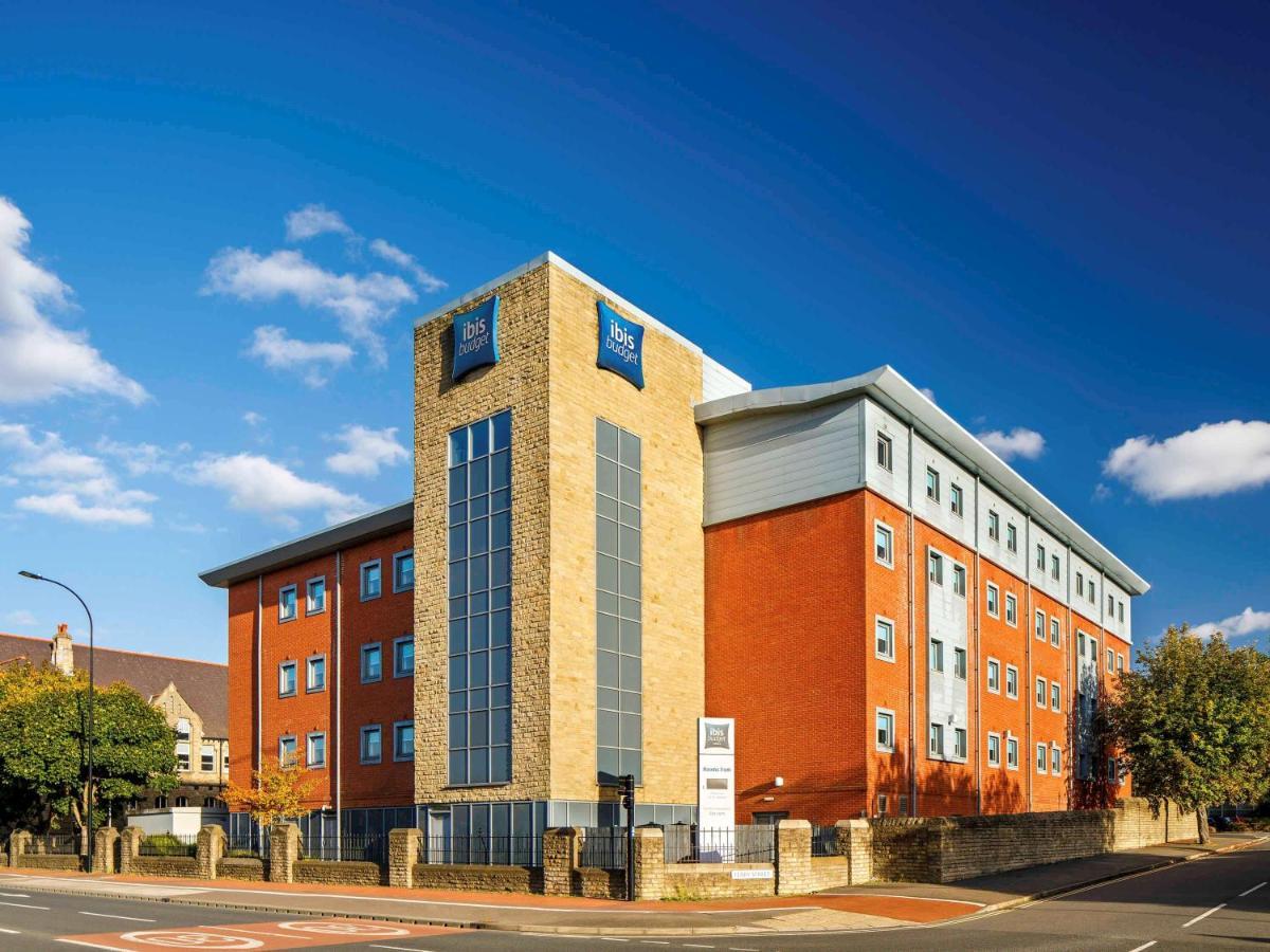 Ibis Budget Arena 2*