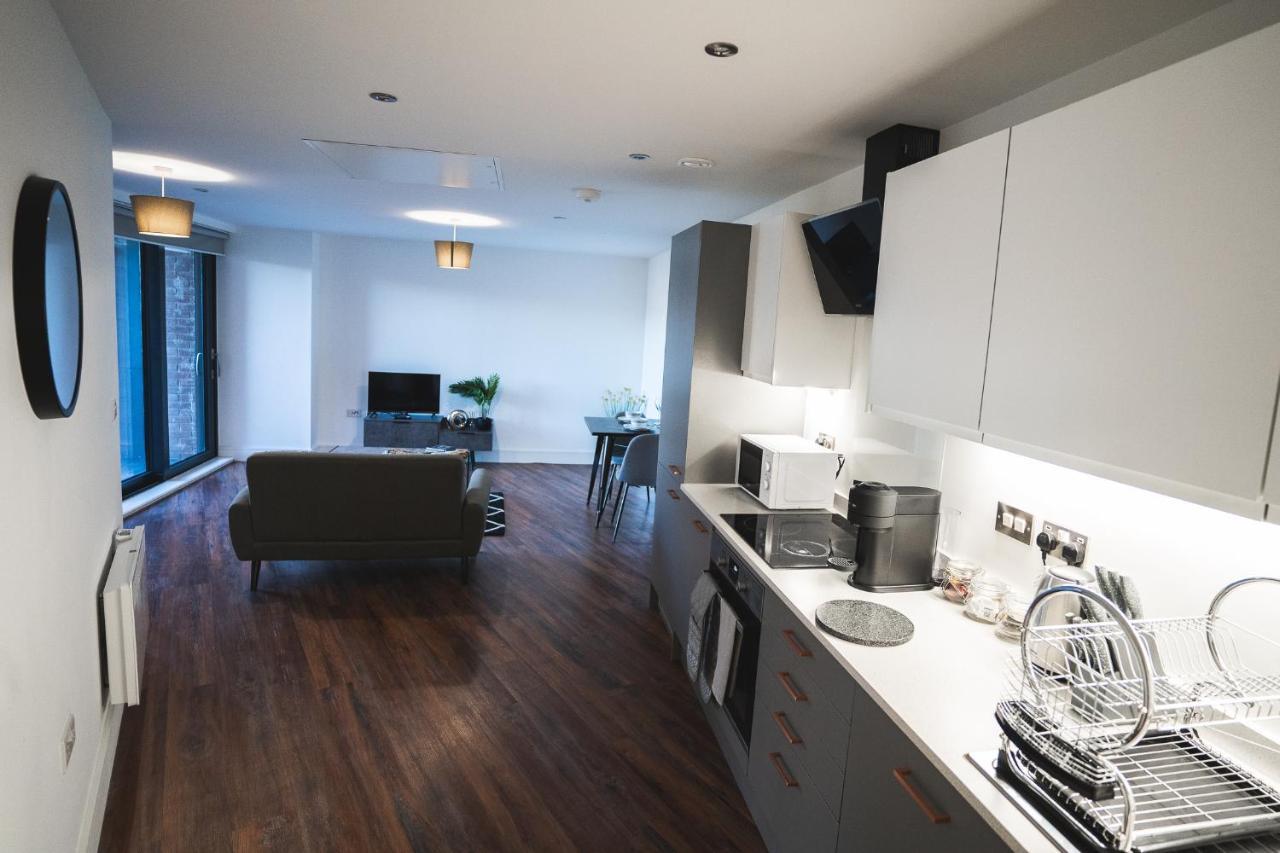 Apartment Modern 1-bed - New - City Centre - Free Wi-fi -
