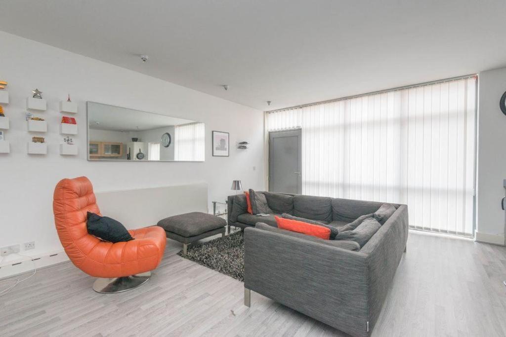 Short For Contractors And Weekend Stays