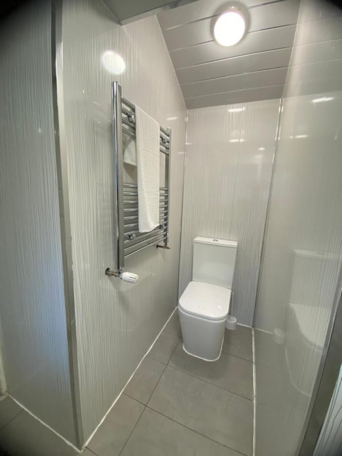 Relaxing Modern Apartment, Sheffield, Free Parking
