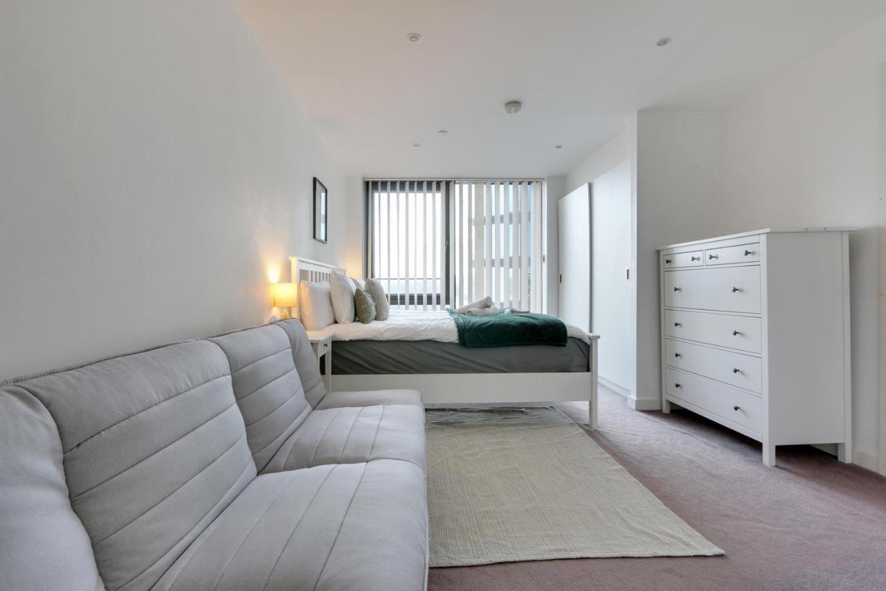 City Heart Apartments: Spacious 2-bed With Views & Netflix *