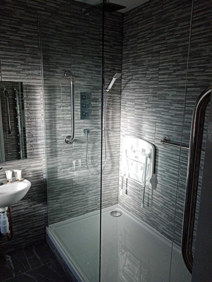 The Norfolk Arms 3* Sheffield