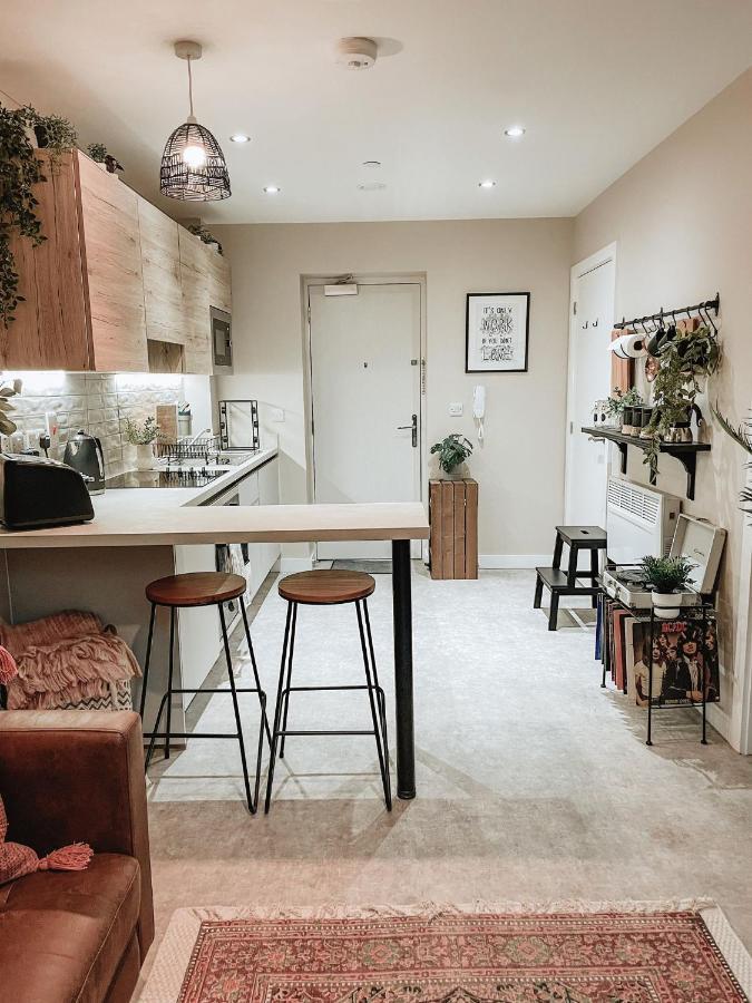 Stylish 1bed In Cc Apartment *