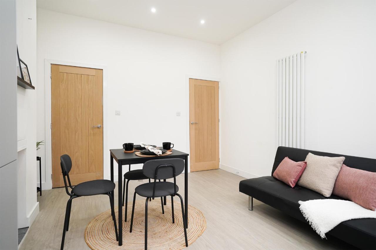 Apartment Charlotte House, Entire Private House, Close To Centre, Wifi Sheffield