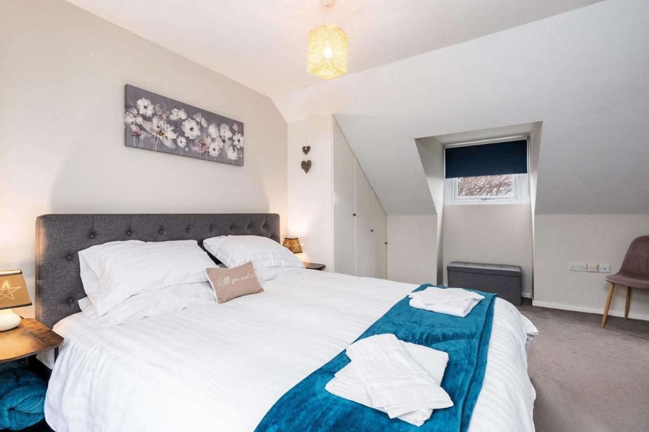 Stunning 3bd Hillsborough Holiday home