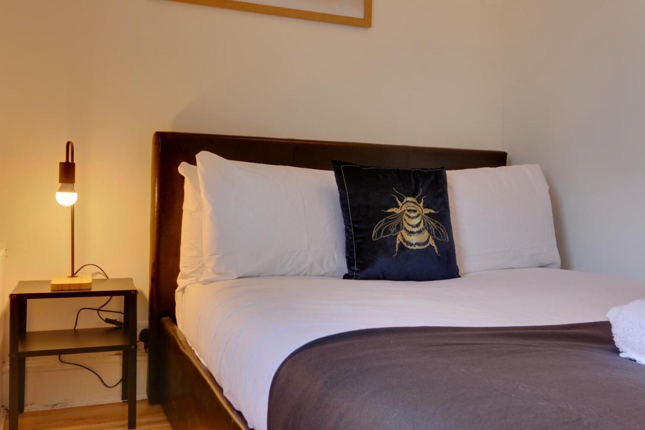 Convenient 2-bed - Ideal For Contractors & Working Away, Free Parking, Pet Friendly, Netflix * Sheffield