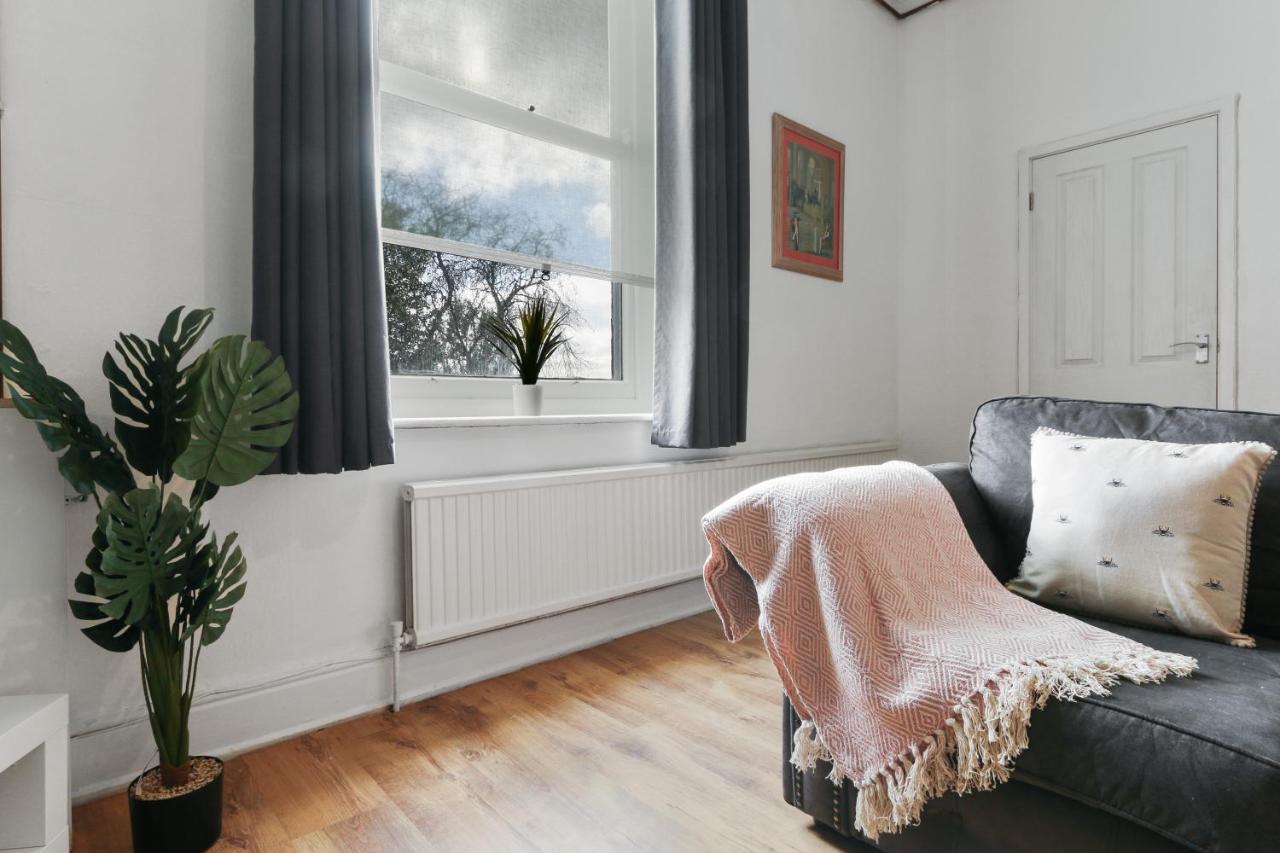Convenient 2-bed - Ideal For Contractors & Working Away, Free Parking, Pet Friendly, Netflix * Sheffield
