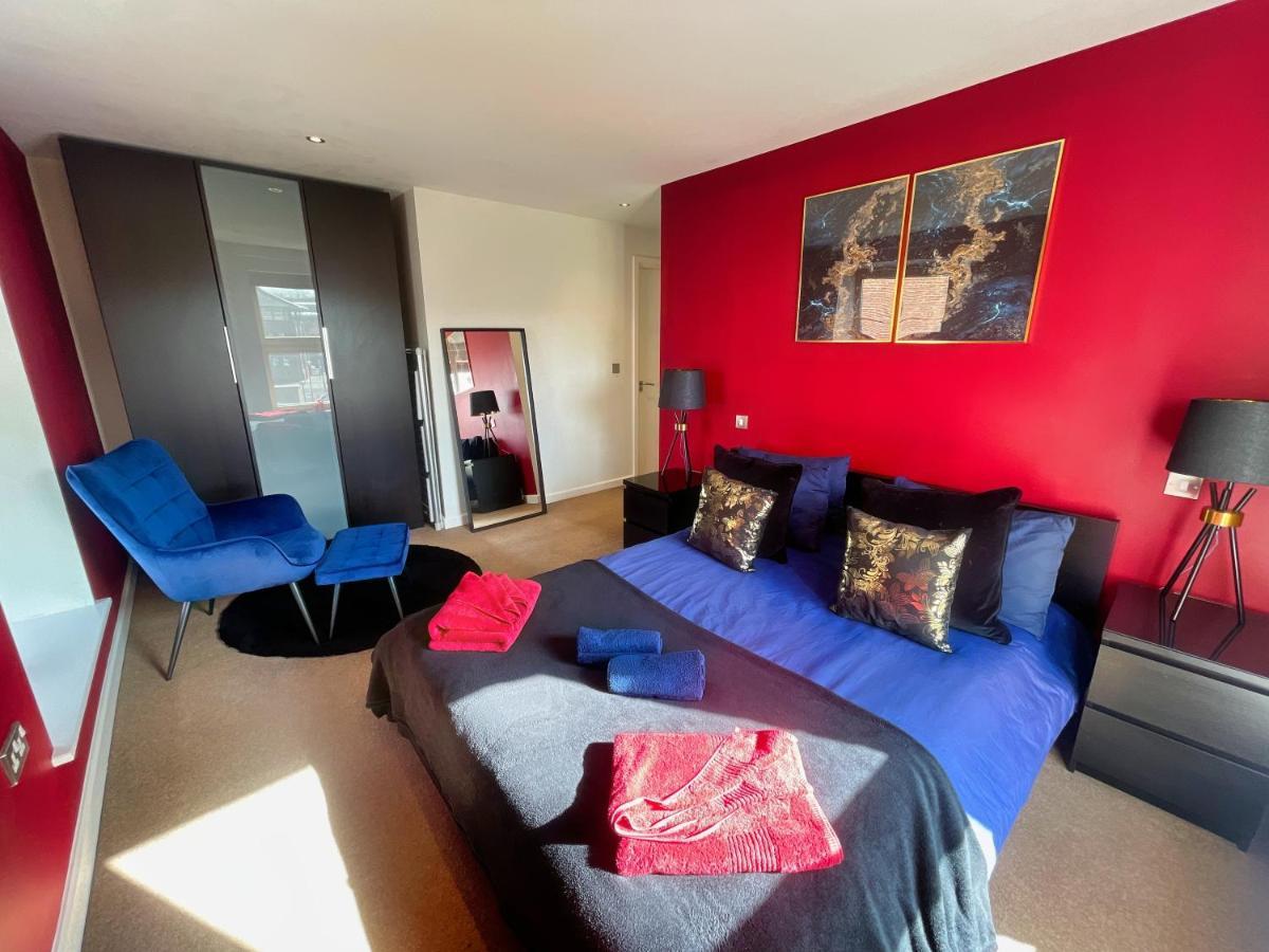 Apartment Historic Clock Tower With Rooftop Terrace And Free Secure Parking *