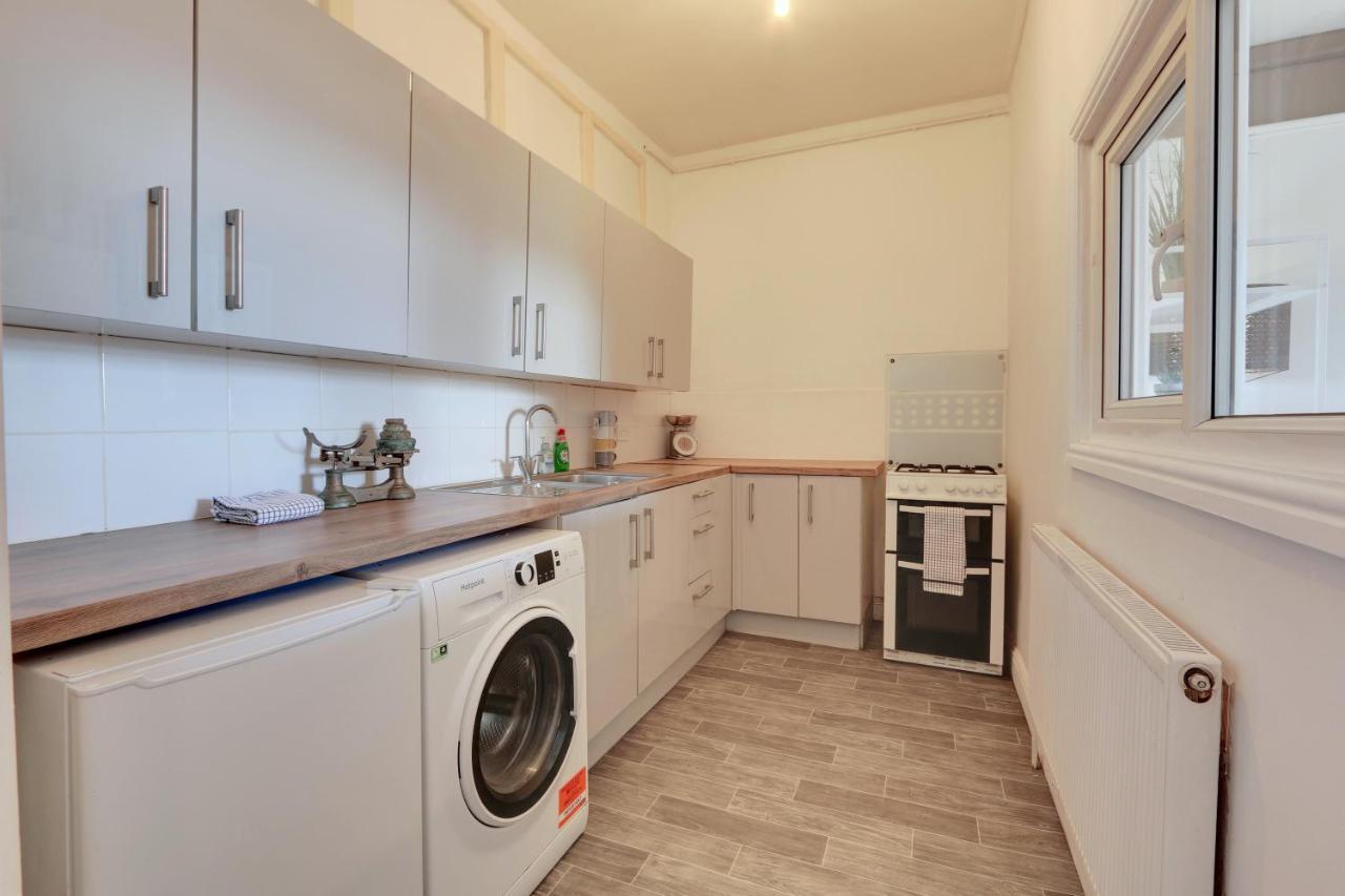 Apartment Convenient 2-bed - Ideal For Contractors & Working Away, Free Parking, Pet Friendly, Netflix