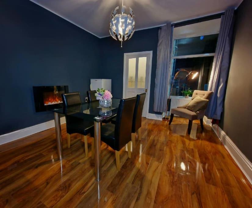 Stunning 3 Bedroom Near Ng Hospital * Sheffield