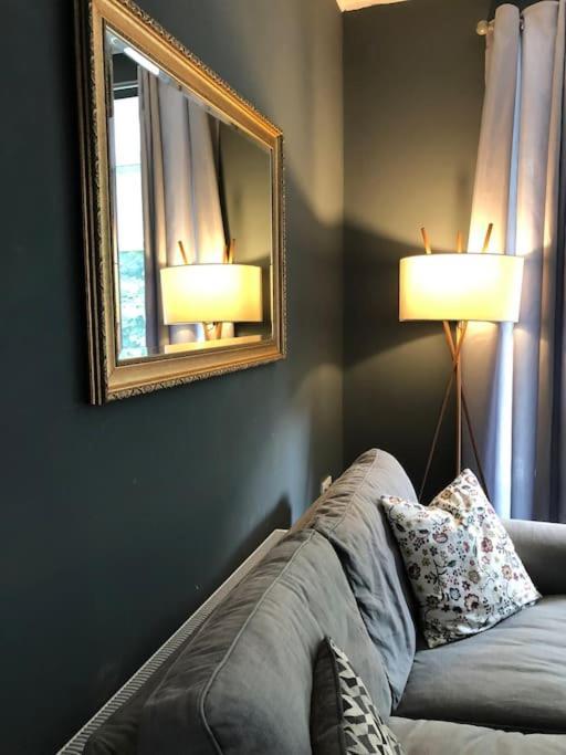 Stunning 3 Bedroom Near Ng Hospital Casa de férias Sheffield