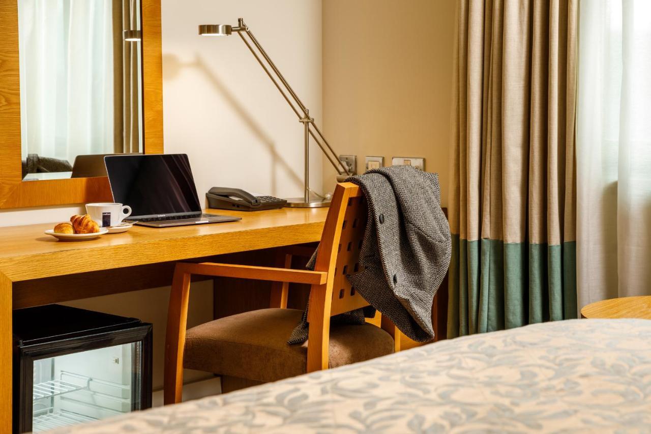 Mercure Parkway Hotel Sheffield