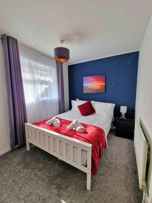 Casa de férias Stunning Gem Detached With Drive Sheffield