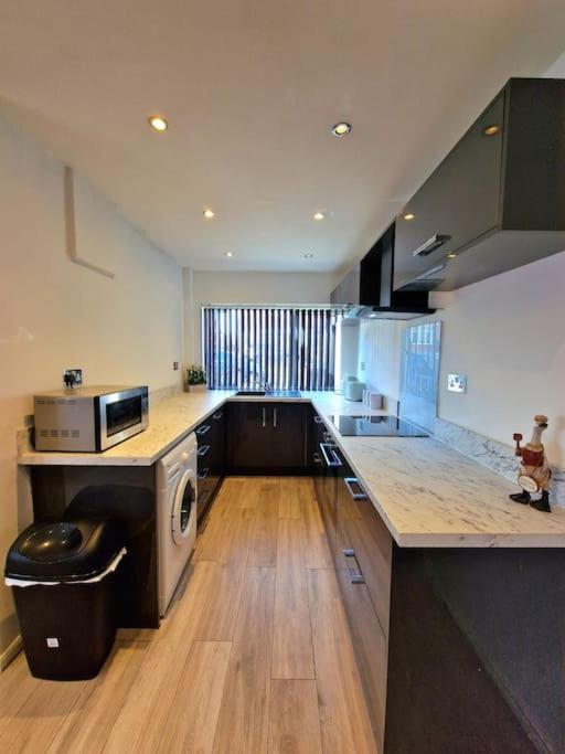 Stunning Gem Detached With Drive *