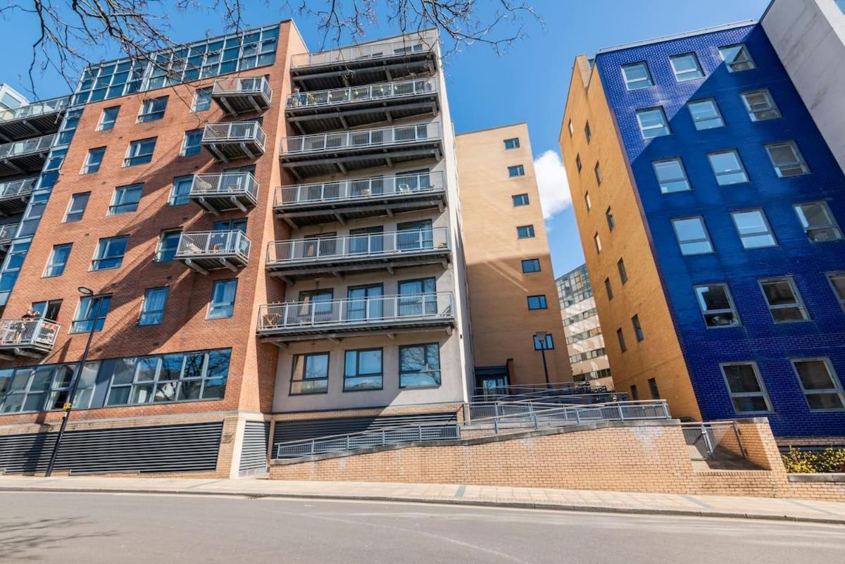 Apartamento Centre & Balcony Sheffield