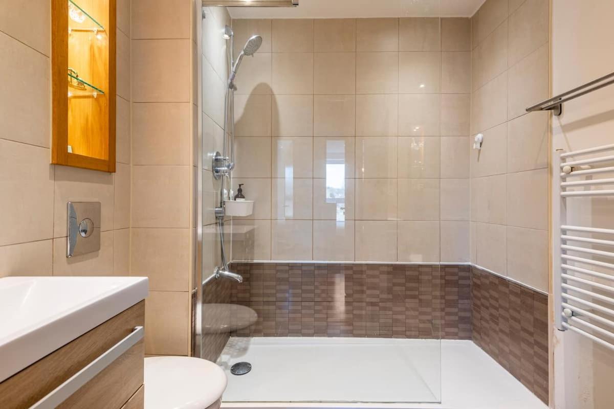 Apartamento Centre & Balcony Sheffield