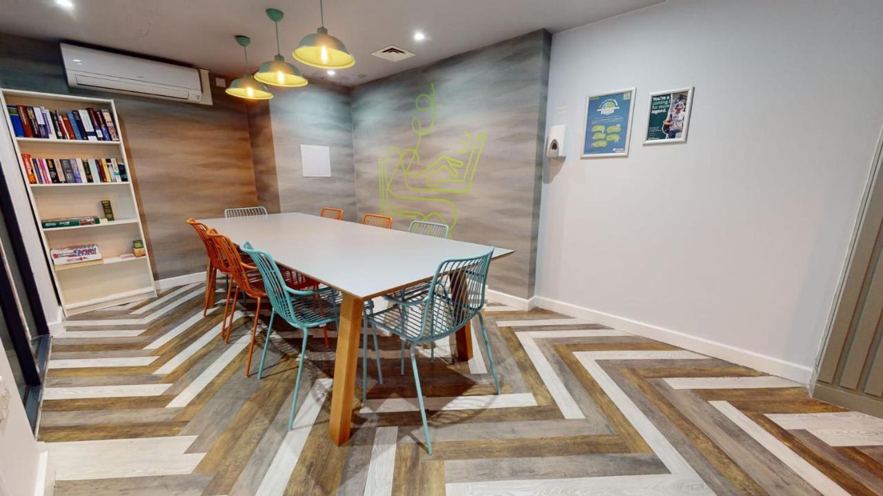 Ensuite Bedrooms With Shared Kitchen And 5 Bedroom At Iq Steel In *