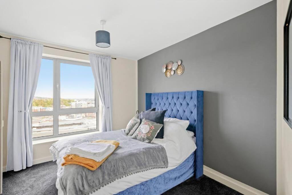 Lovely Flat - Parking - Balcony * Sheffield