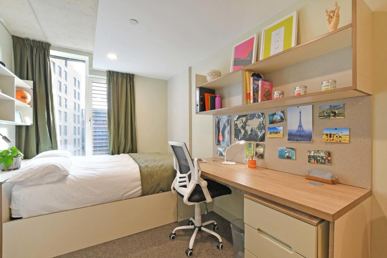 For Students Only And Ensuite Bedrooms With Shared Kitchen At Liv Student In Apartment
