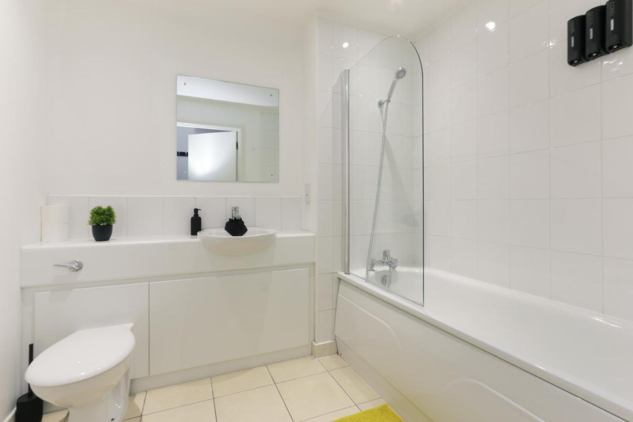 Apartamento Away From - Contractors & Leisure *