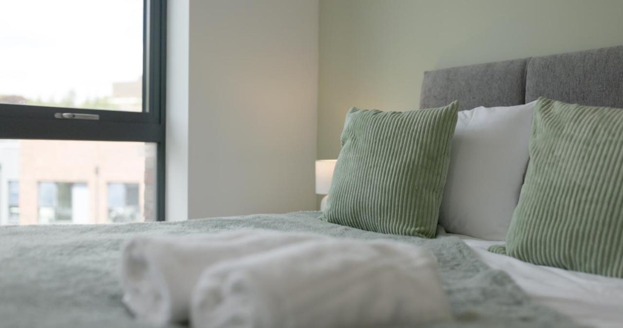 Modern 2-beds - Centre - Free Wi-fi - New - Apartment *
