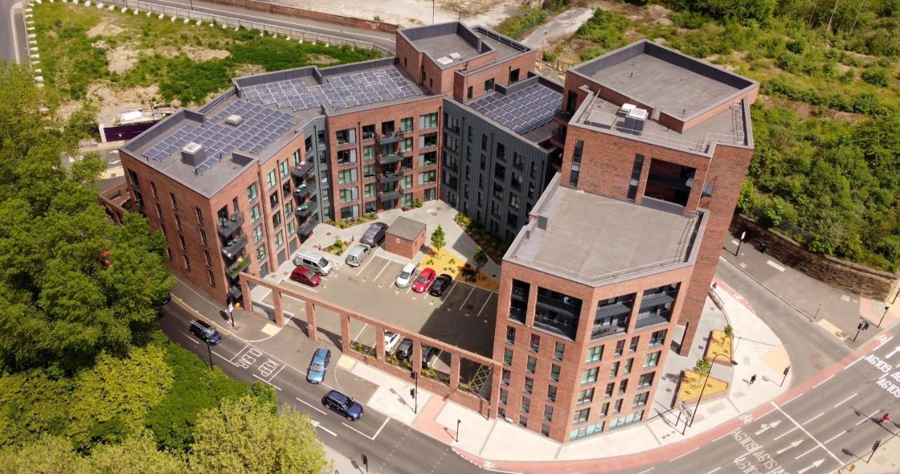 Modern 2-beds - Centre - Free Wi-fi - New - *