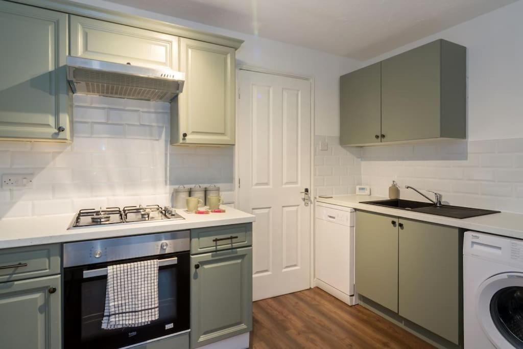 Apartamento Stylish Two Bedroom *