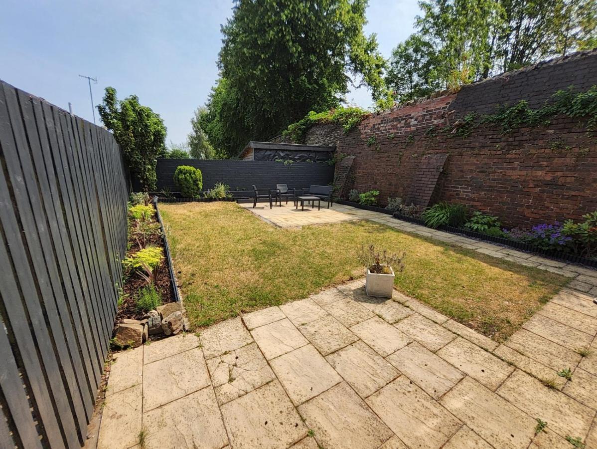 Nomastay: Corporate & Family Near Hospital & Holiday home Sheffield