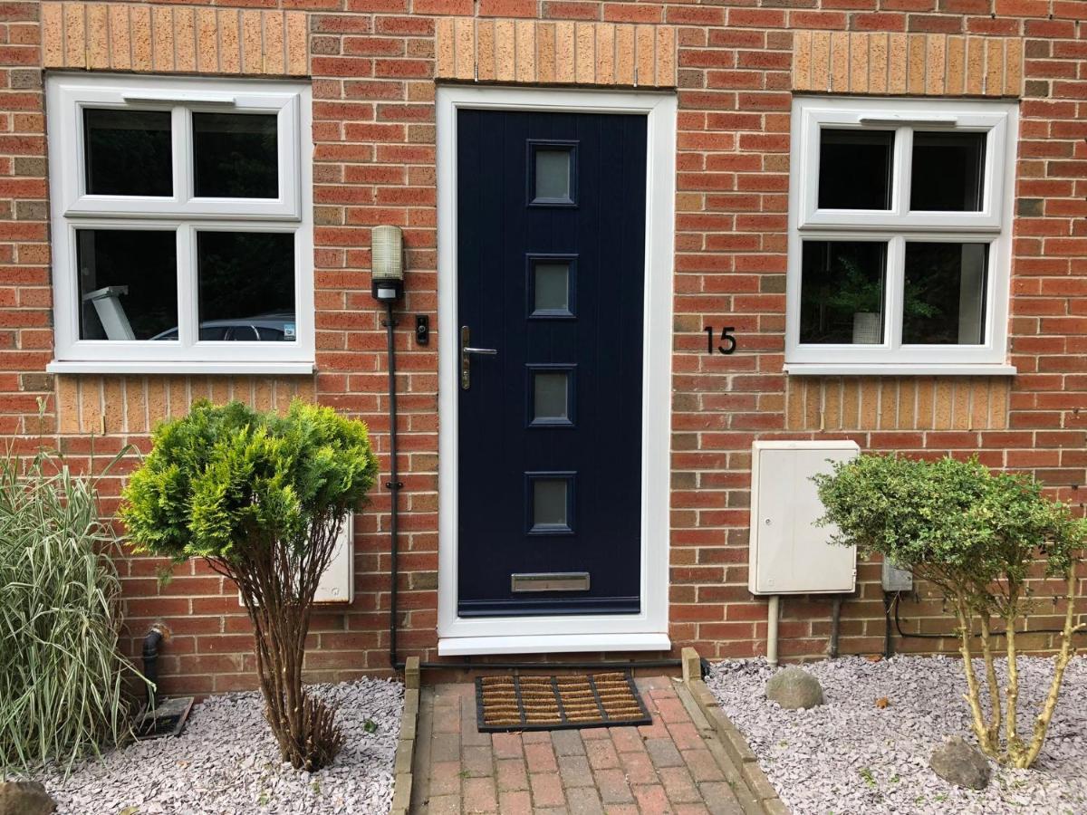 Holiday home Nomastay: Corporate & Family Near Hospital & Sheffield