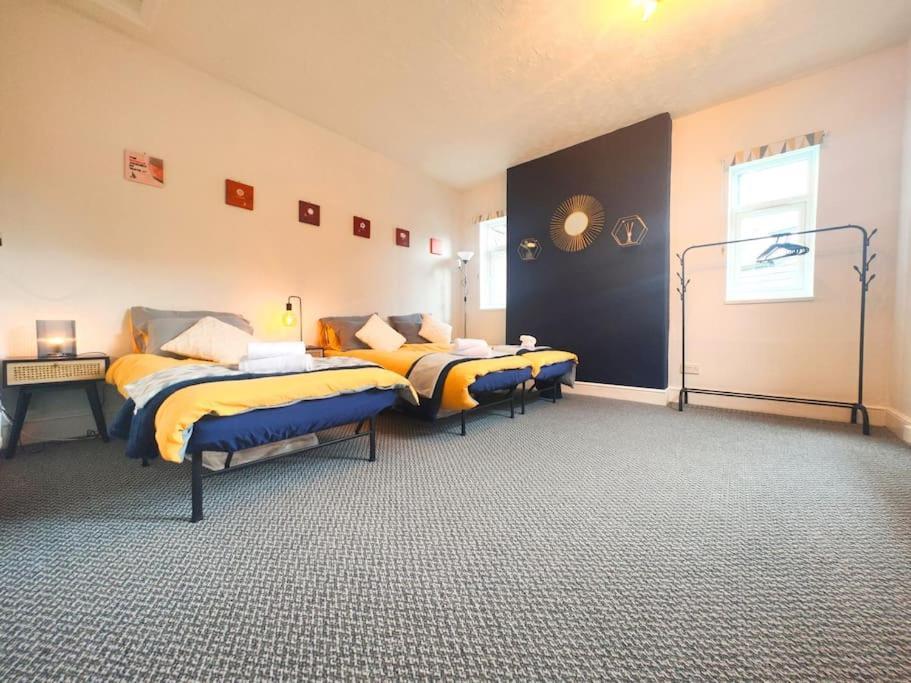 Elite Living - Centre Accommodates Up To 5 Sheffield