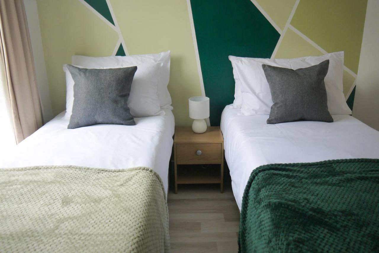 Apartment Perfect For Relocation & Business- Near Hospital