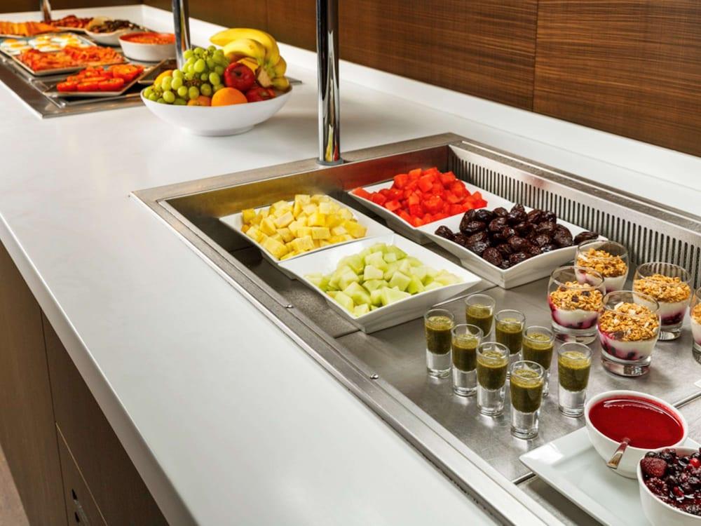 Mercure Parkway Hotel