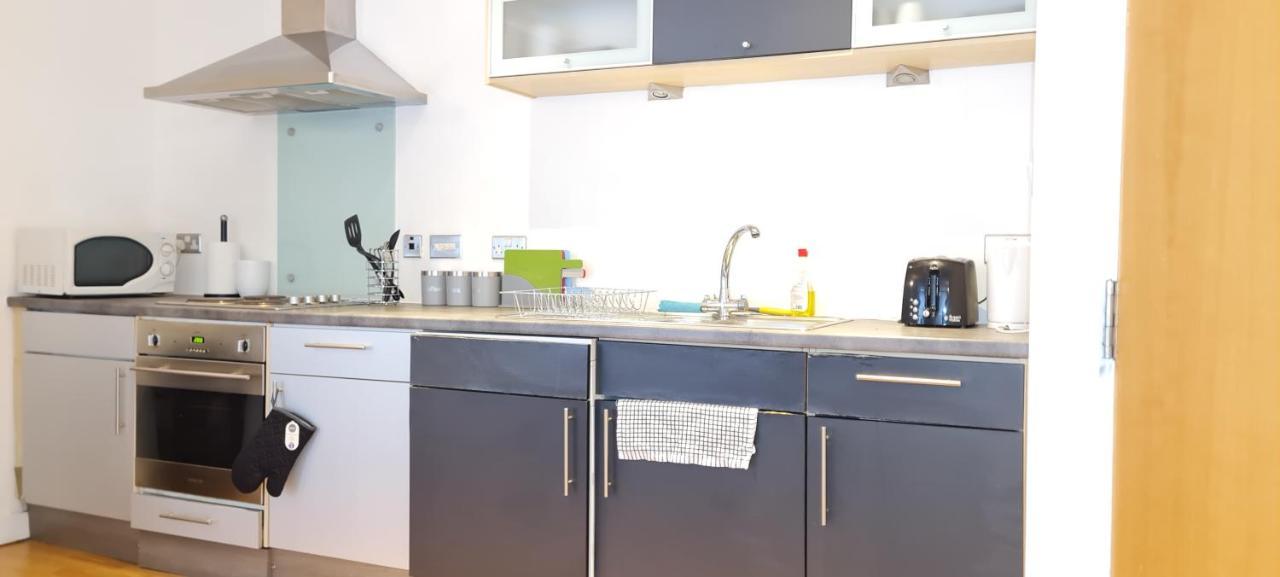 Exquisite One Bedroom In The Heart Of Centre Apartment Sheffield