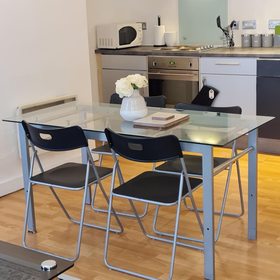 Apartment Exquisite One Bedroom In The Heart Of Centre