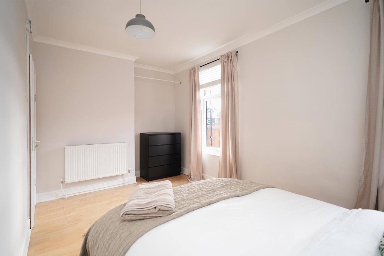 Stadium View, Entire Private House, Close To Centre, Free Wifi Apartment Sheffield