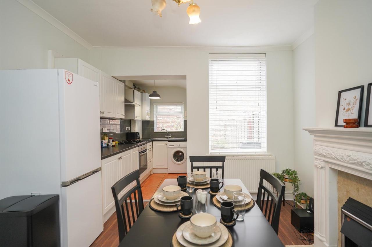 Apartment Stadium View, Entire Private House, Close To Centre, Free Wifi Sheffield