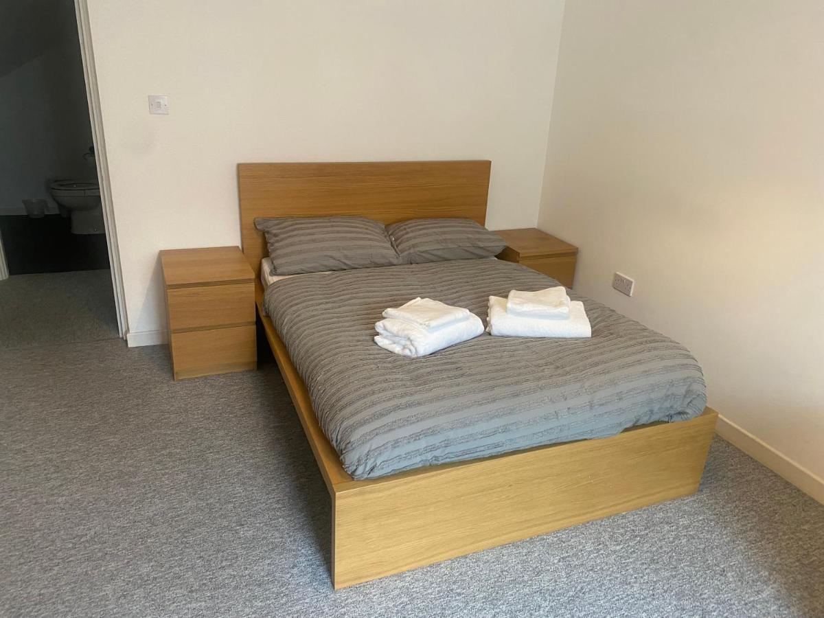 City Centre - Westhill House Apartment