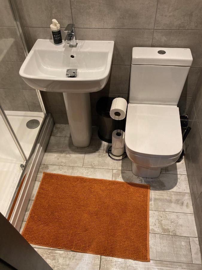 3bed 3bath Iv Pent-apartment Apartment Sheffield