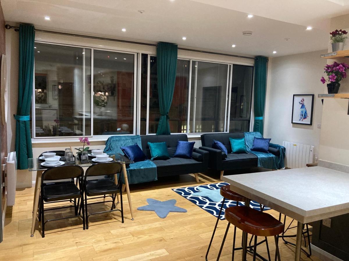 3bed 3bath V Pent-apartment * Sheffield